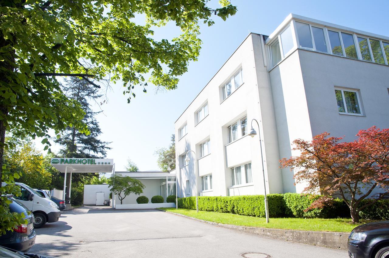 Parkhotel Styria ชไตอาร์ ภายนอก รูปภาพ