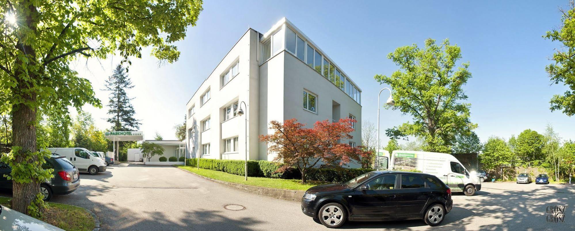 Parkhotel Styria ชไตอาร์ ภายนอก รูปภาพ