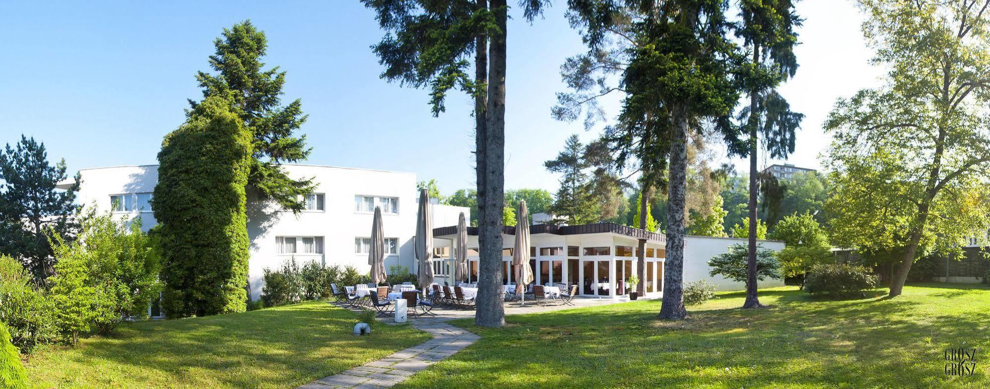 Parkhotel Styria ชไตอาร์ ภายนอก รูปภาพ